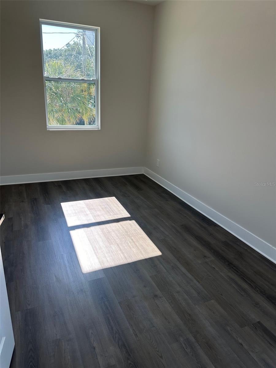 4105 N THATCHER AVE, TAMPA, FL, 33614