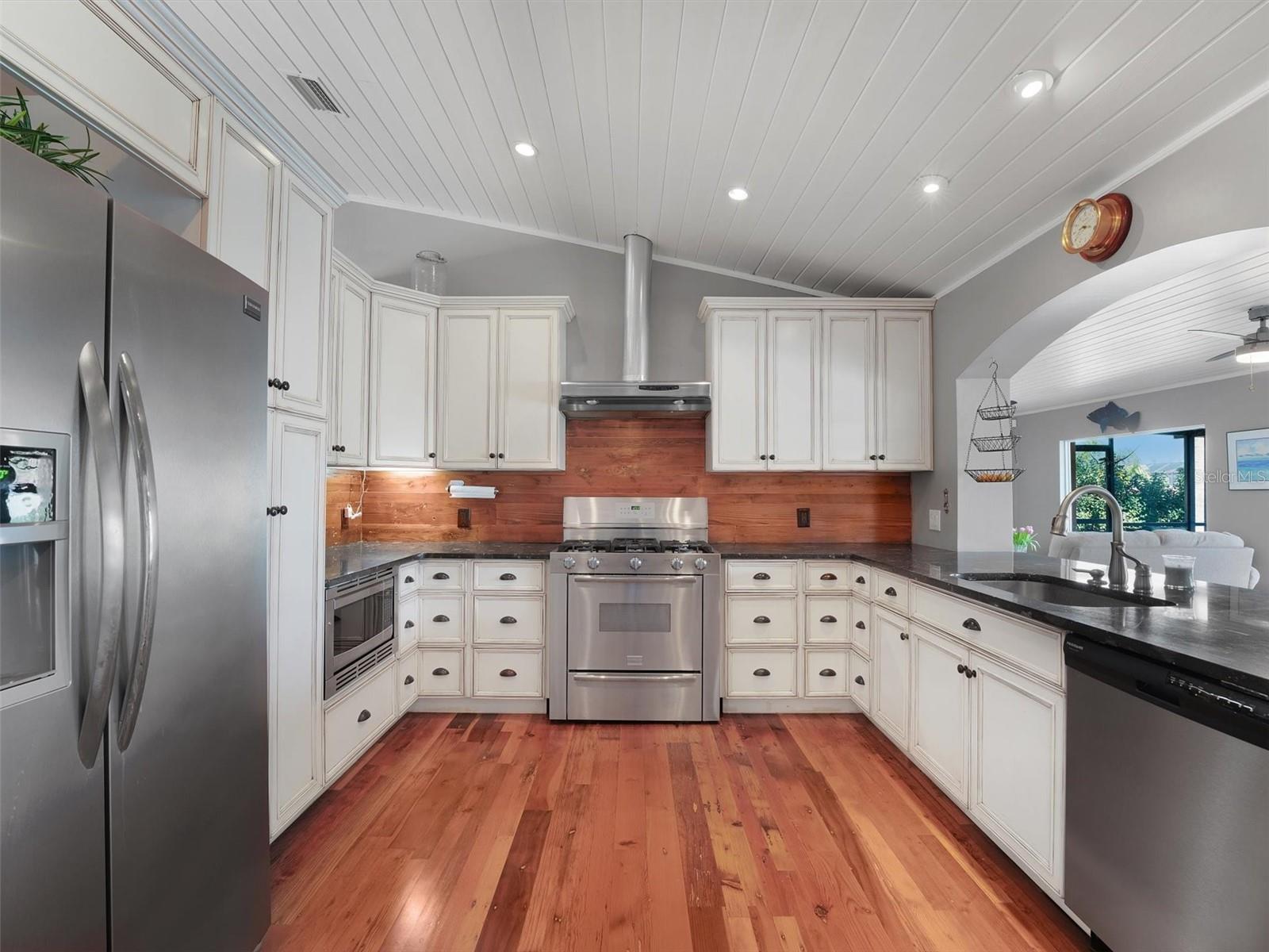 40 CLARENDON CT N, PALM COAST, FL, 32137