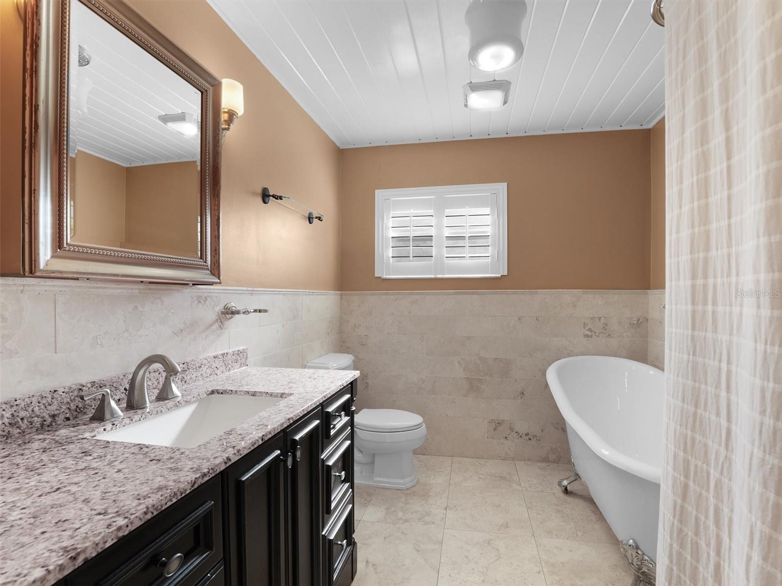 40 CLARENDON CT N, PALM COAST, FL, 32137