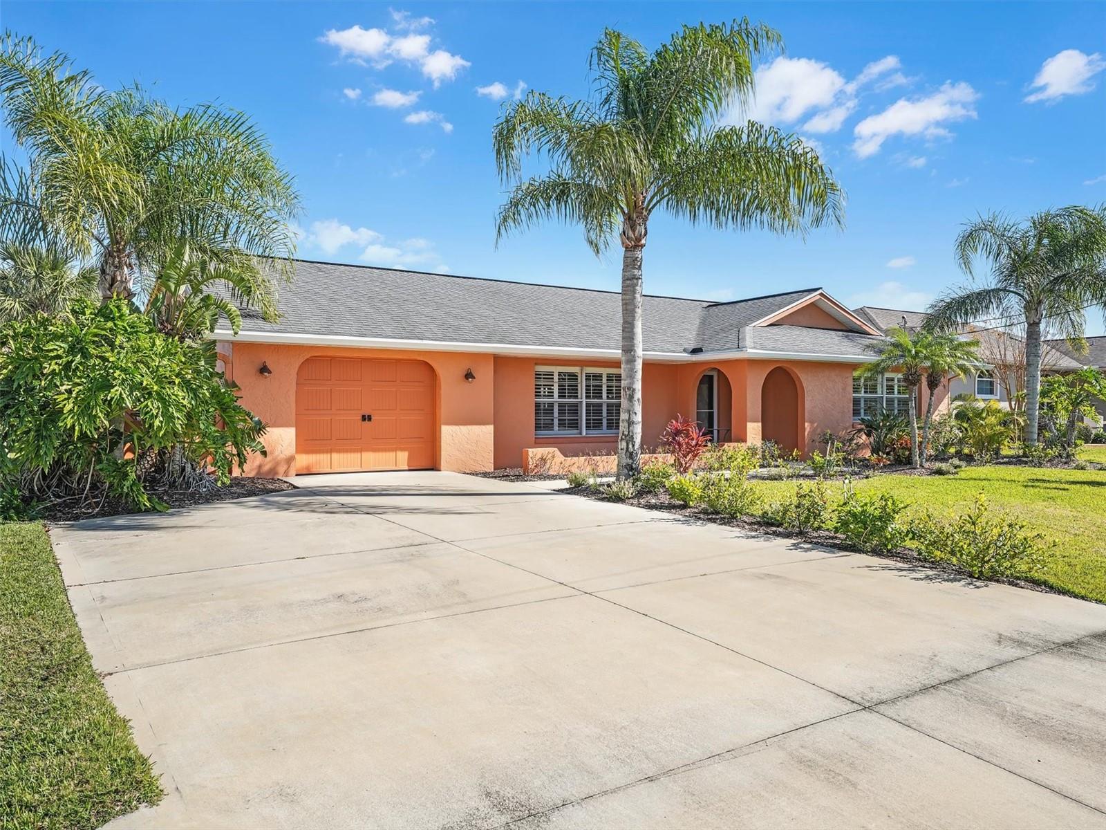 40 CLARENDON CT N, PALM COAST, FL, 32137