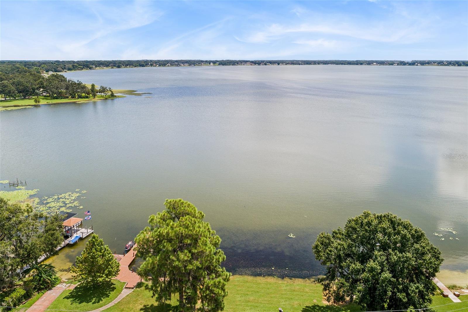 2096 LAKE ARIANA BLVD, AUBURNDALE, FL, 33823