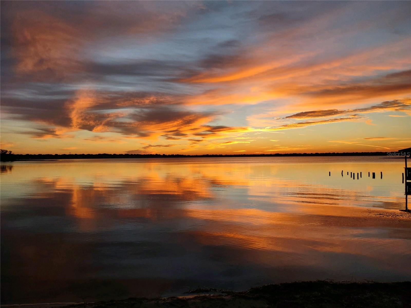 2096 LAKE ARIANA BLVD, AUBURNDALE, FL, 33823