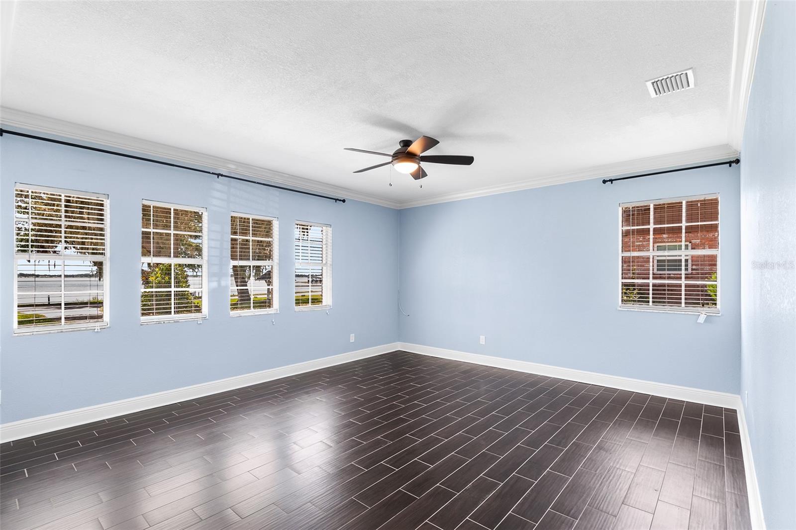 2096 LAKE ARIANA BLVD, AUBURNDALE, FL, 33823