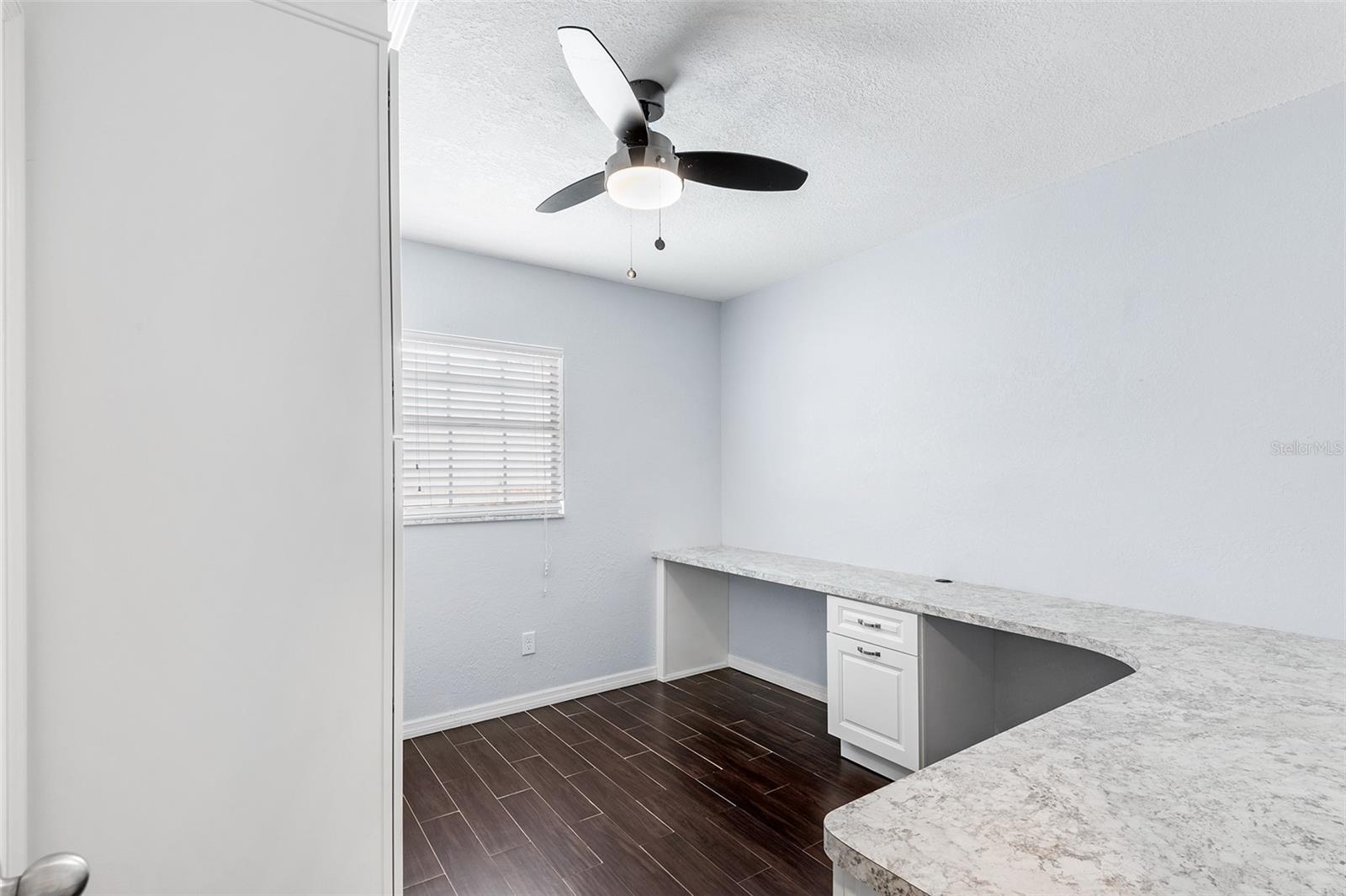 2096 LAKE ARIANA BLVD, AUBURNDALE, FL, 33823
