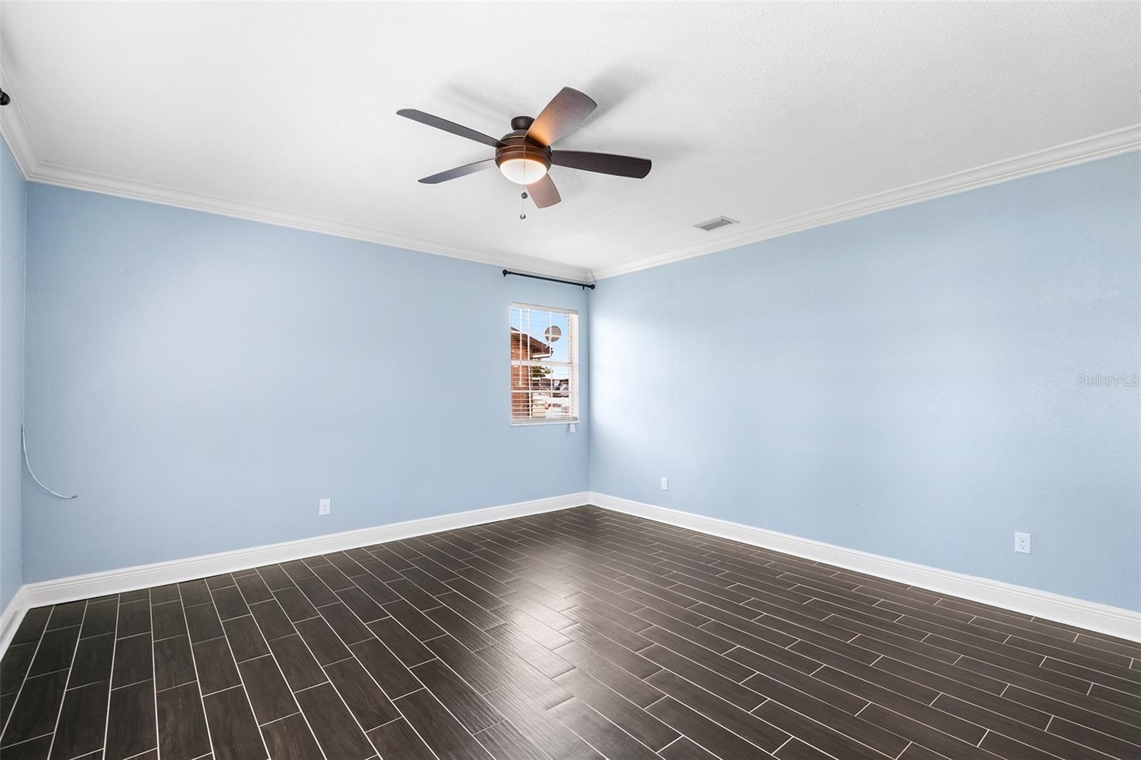 2096 LAKE ARIANA BLVD, AUBURNDALE, FL, 33823