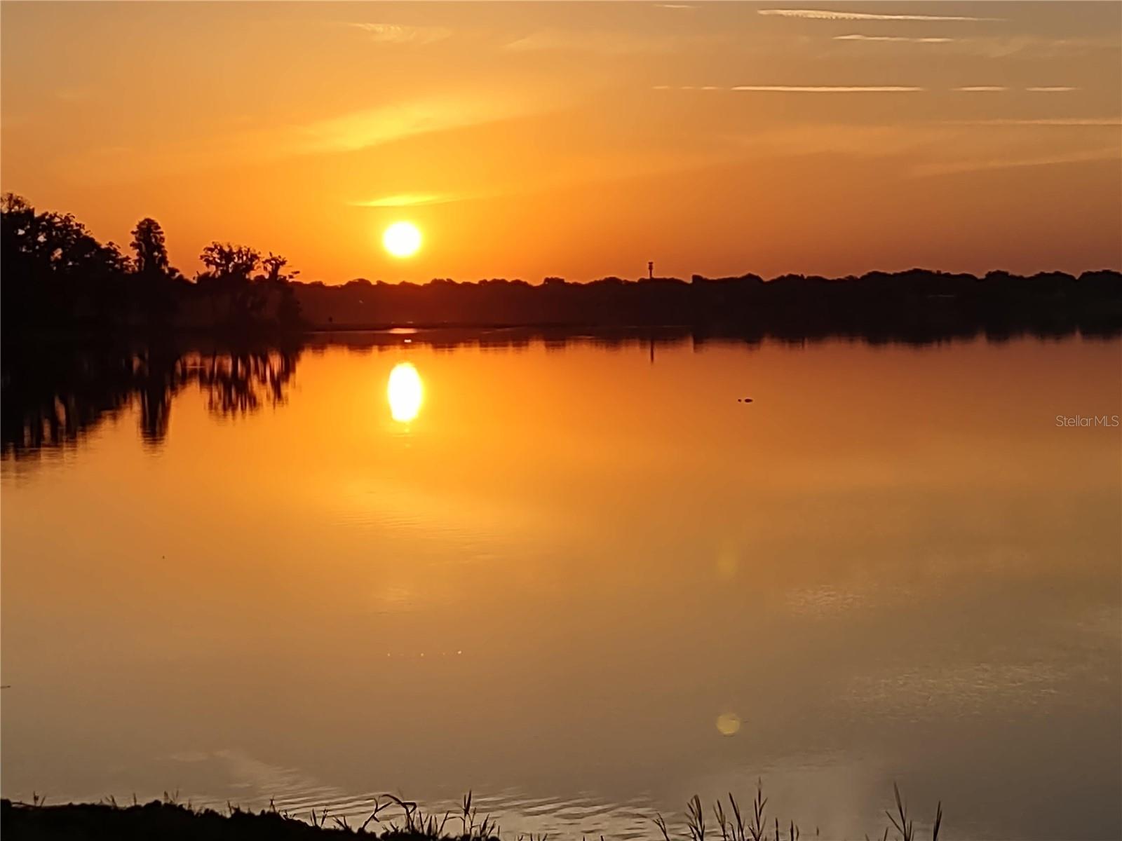 2096 LAKE ARIANA BLVD, AUBURNDALE, FL, 33823