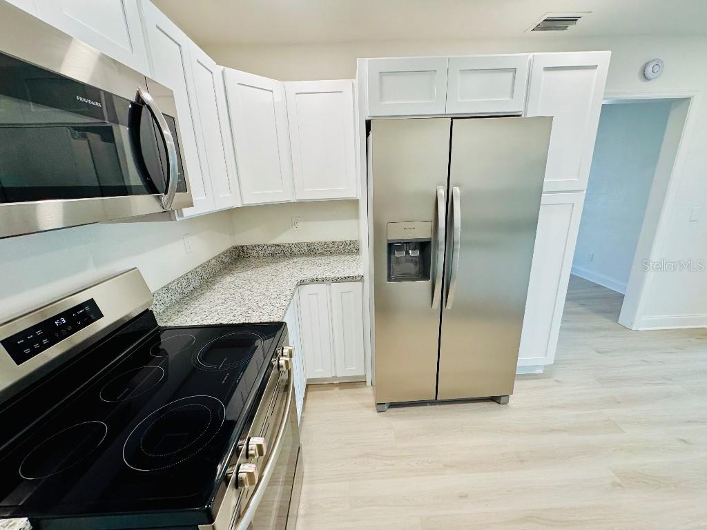 232 THOMAS AVE, FROSTPROOF, FL, 33843