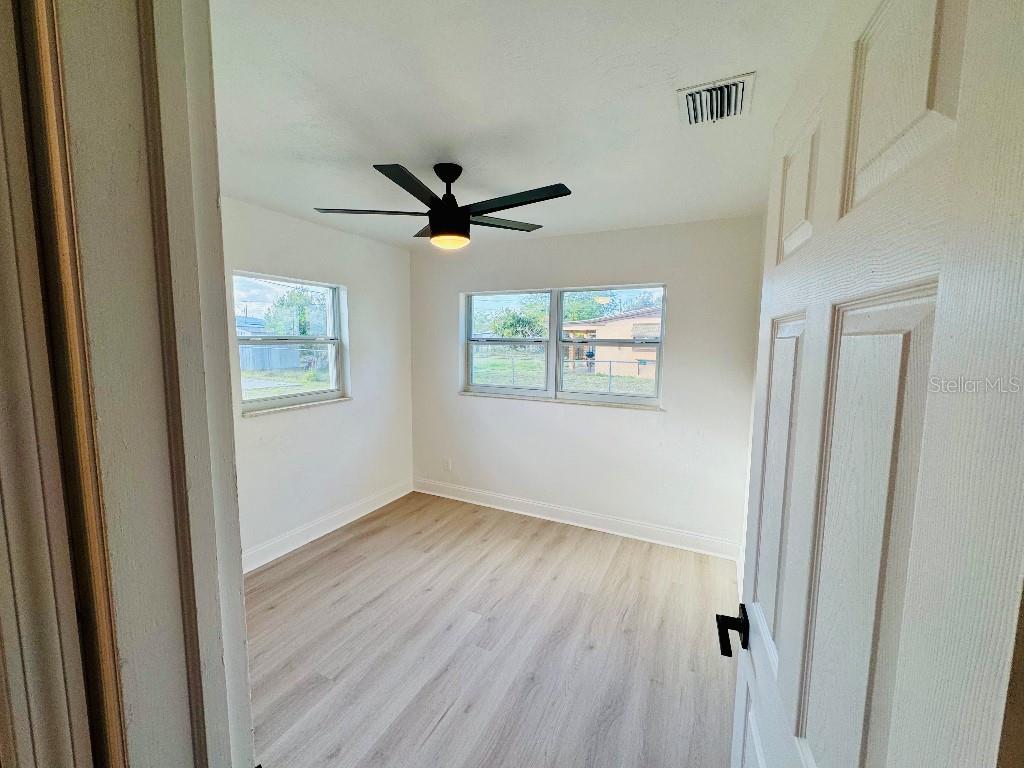 232 THOMAS AVE, FROSTPROOF, FL, 33843