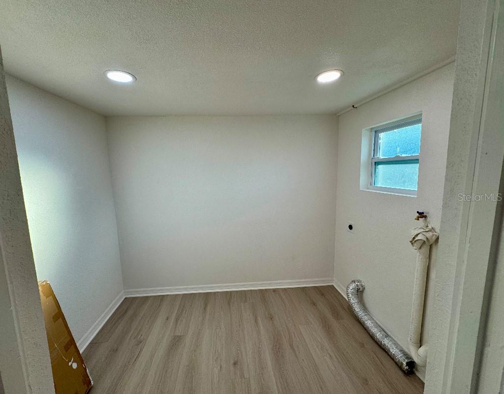 232 THOMAS AVE, FROSTPROOF, FL, 33843