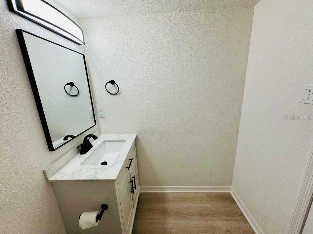 232 THOMAS AVE, FROSTPROOF, FL, 33843