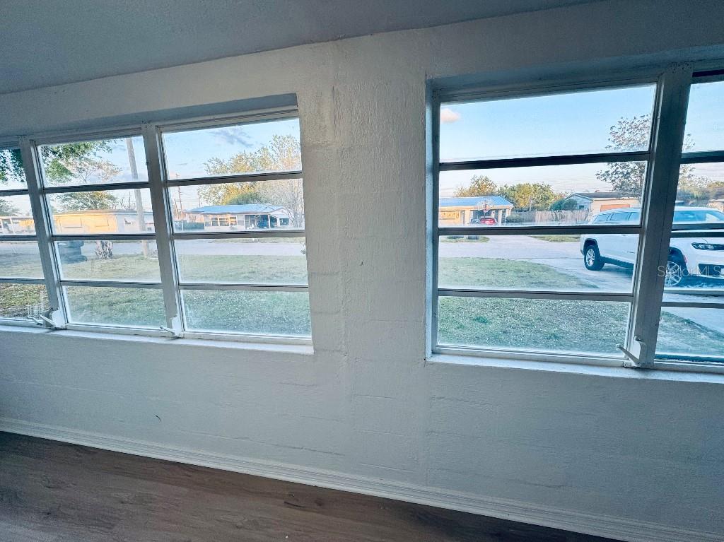 232 THOMAS AVE, FROSTPROOF, FL, 33843