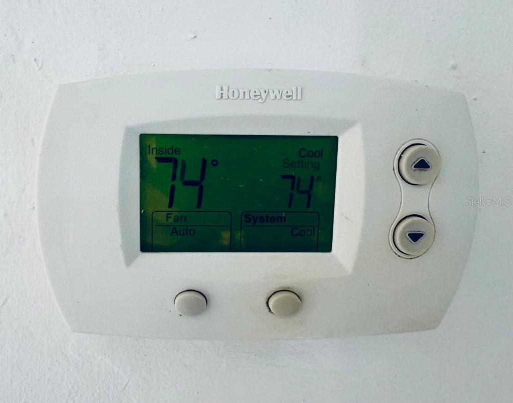 232 THOMAS AVE, FROSTPROOF, FL, 33843