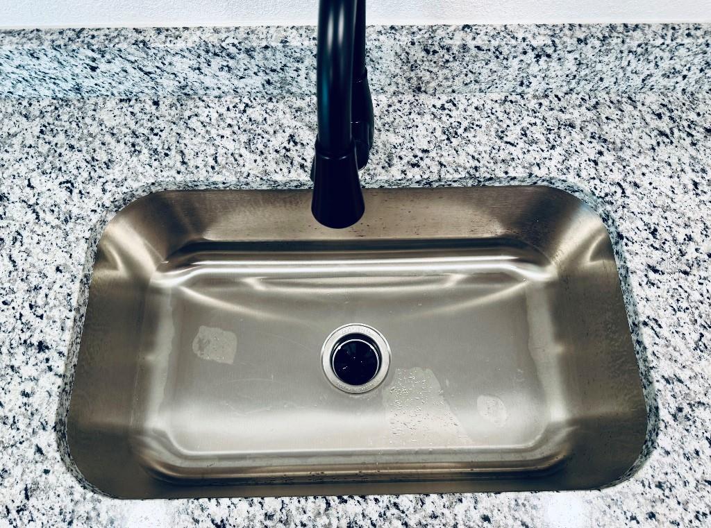 232 THOMAS AVE, FROSTPROOF, FL, 33843