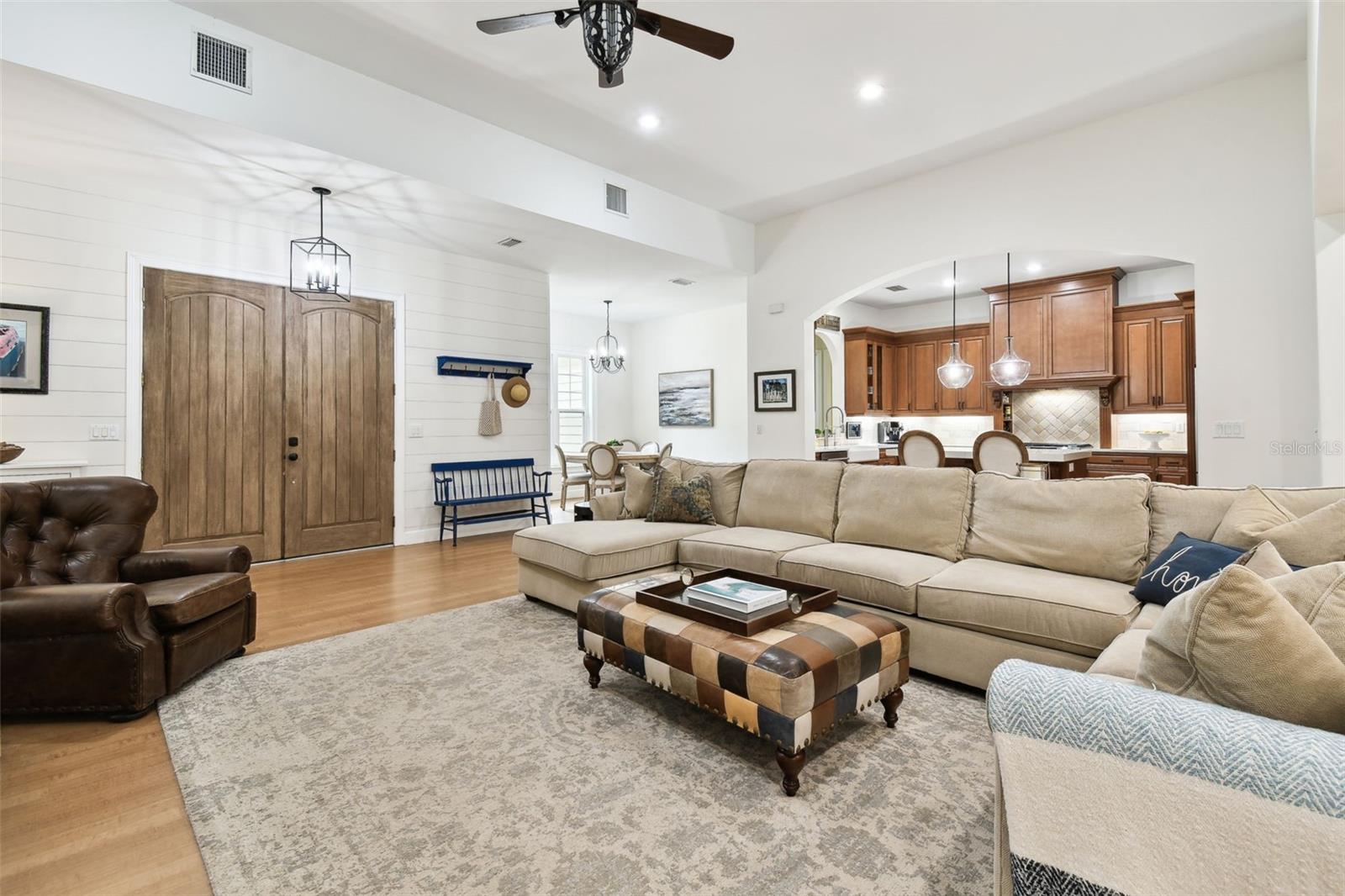 9801 PINE LEAF LN, DADE CITY, FL, 33525