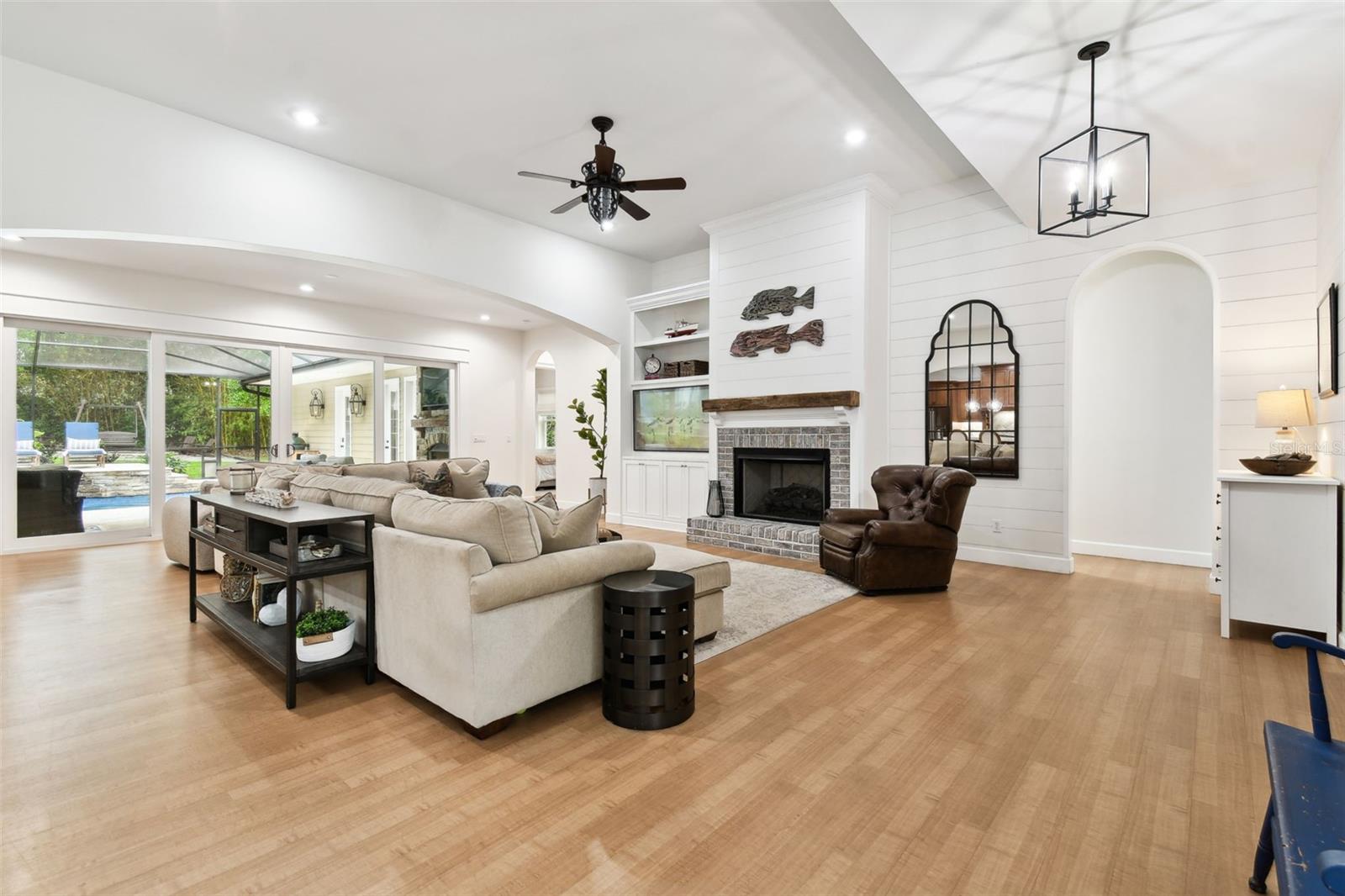 9801 PINE LEAF LN, DADE CITY, FL, 33525