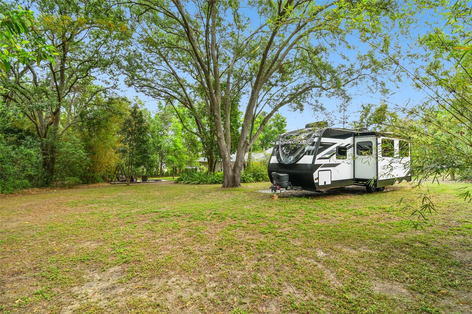 9801 PINE LEAF LN, DADE CITY, FL, 33525