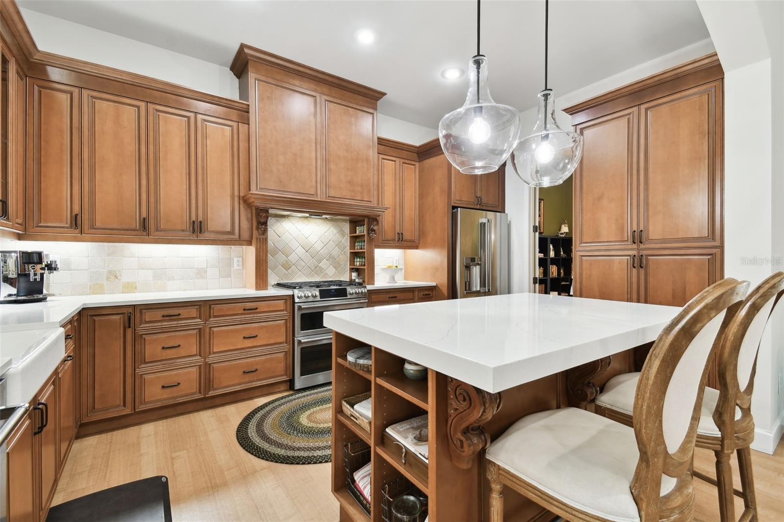 9801 PINE LEAF LN, DADE CITY, FL, 33525