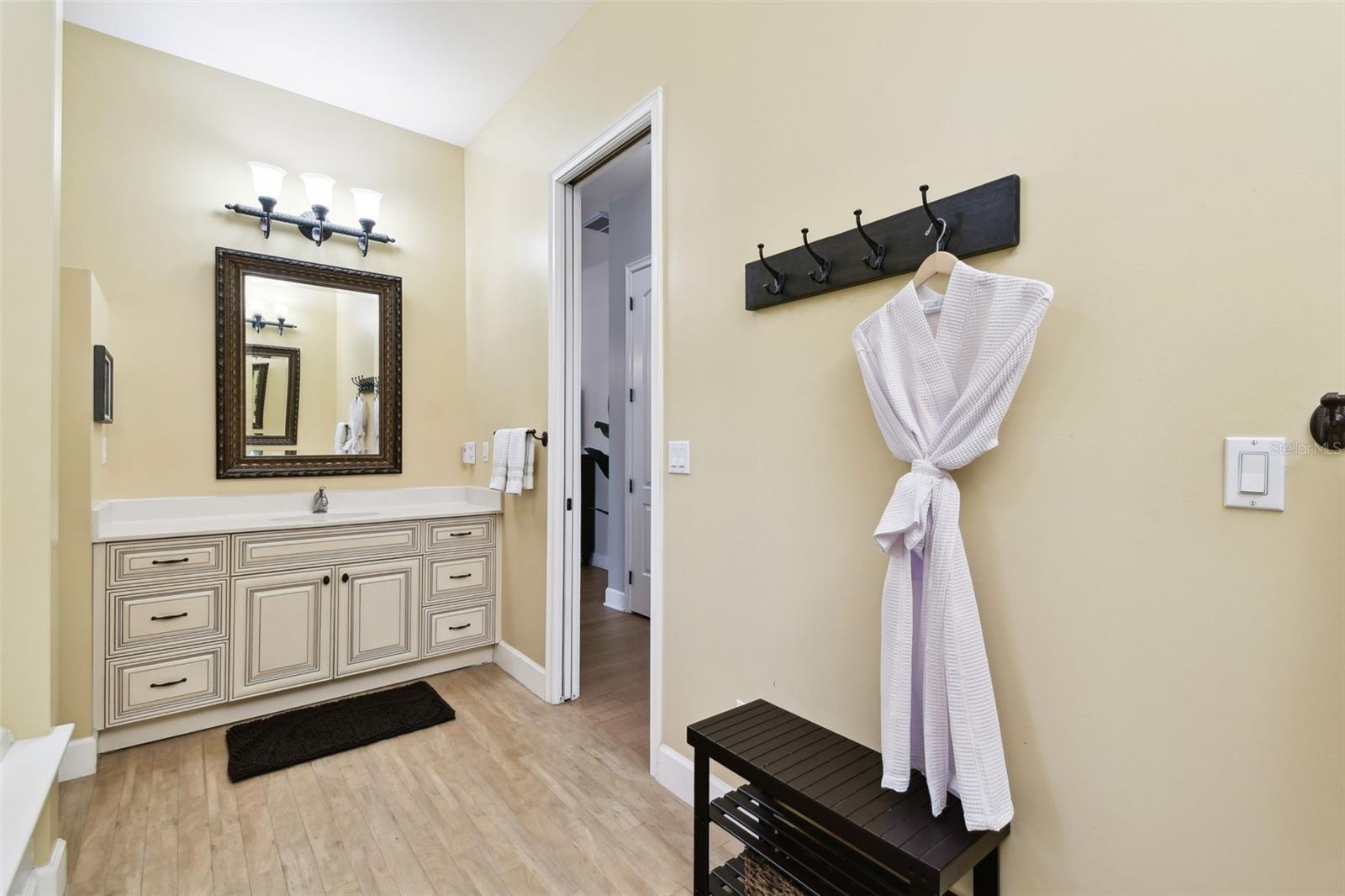 9801 PINE LEAF LN, DADE CITY, FL, 33525