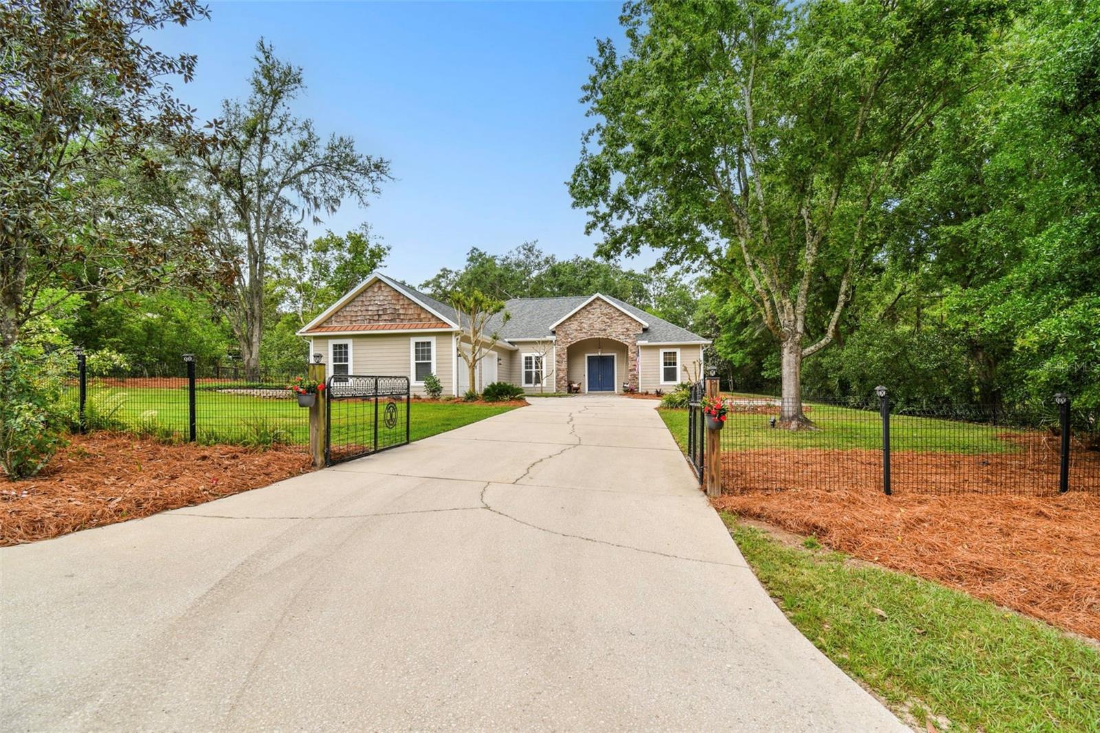 9801 PINE LEAF LN, DADE CITY, FL, 33525