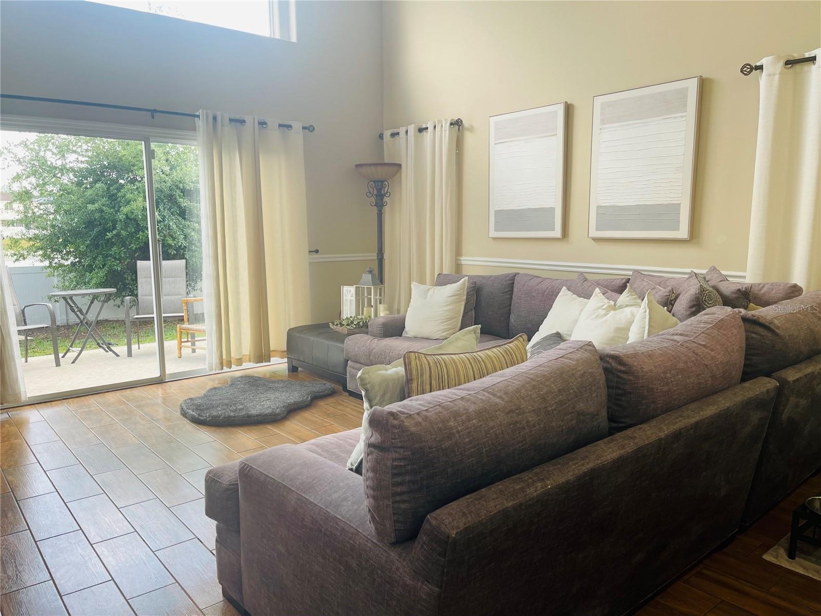 2003 MEADOW POND WAY, ORLANDO, FL, 32824