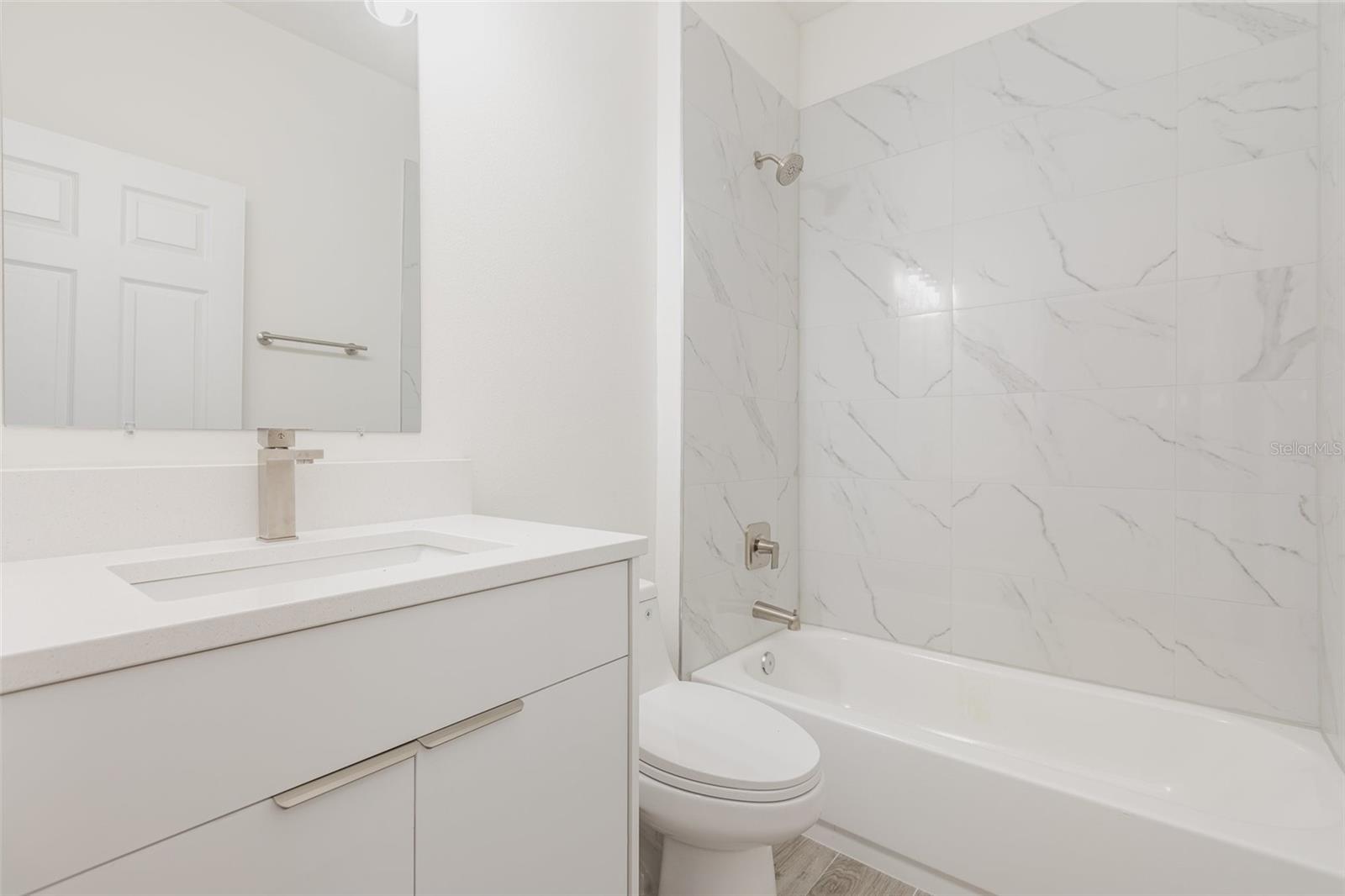 15833 ALDAMA CIR, PORT CHARLOTTE, FL, 33981