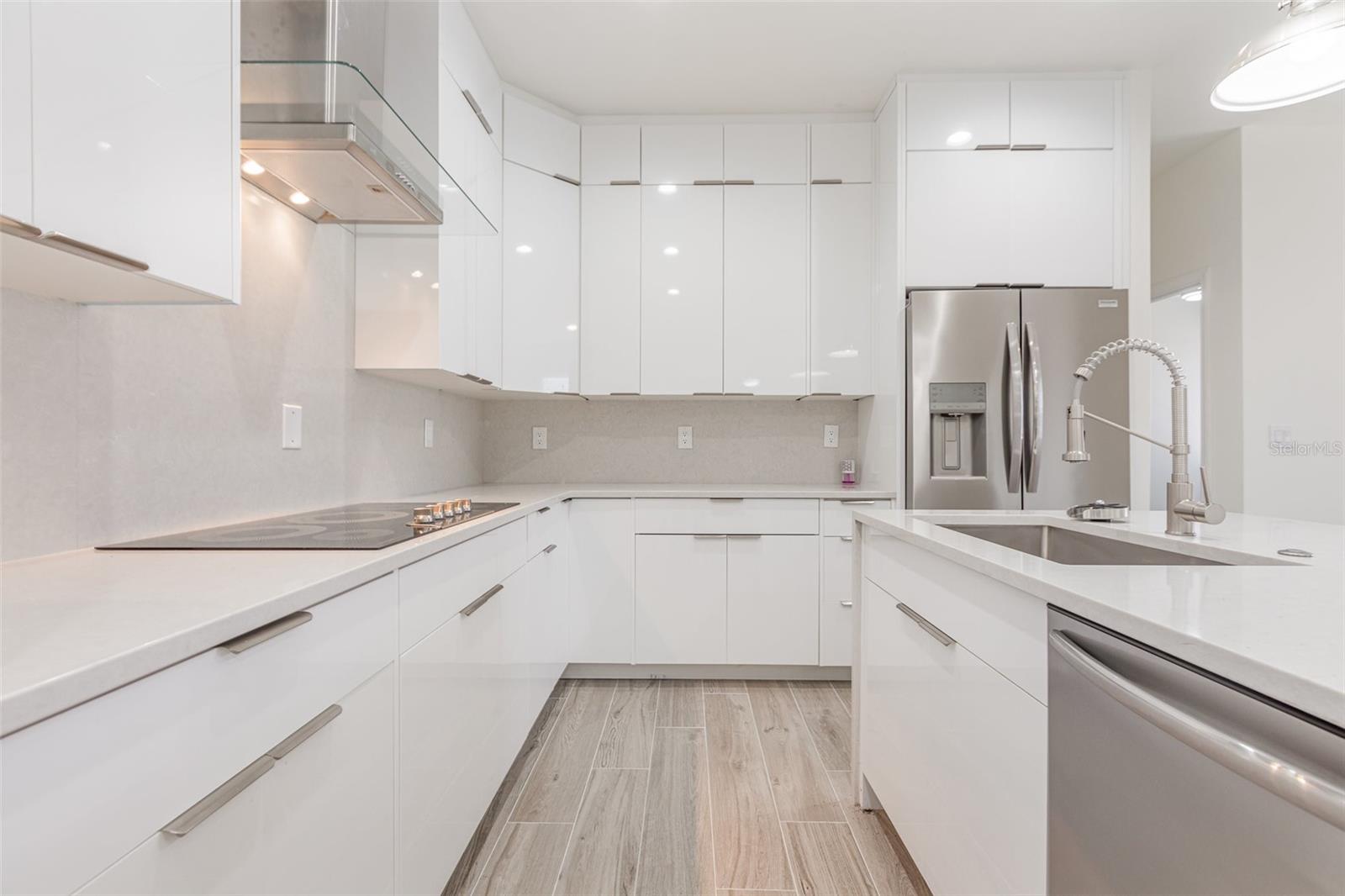 15761 ALDAMA CIR, PORT CHARLOTTE, FL, 33981