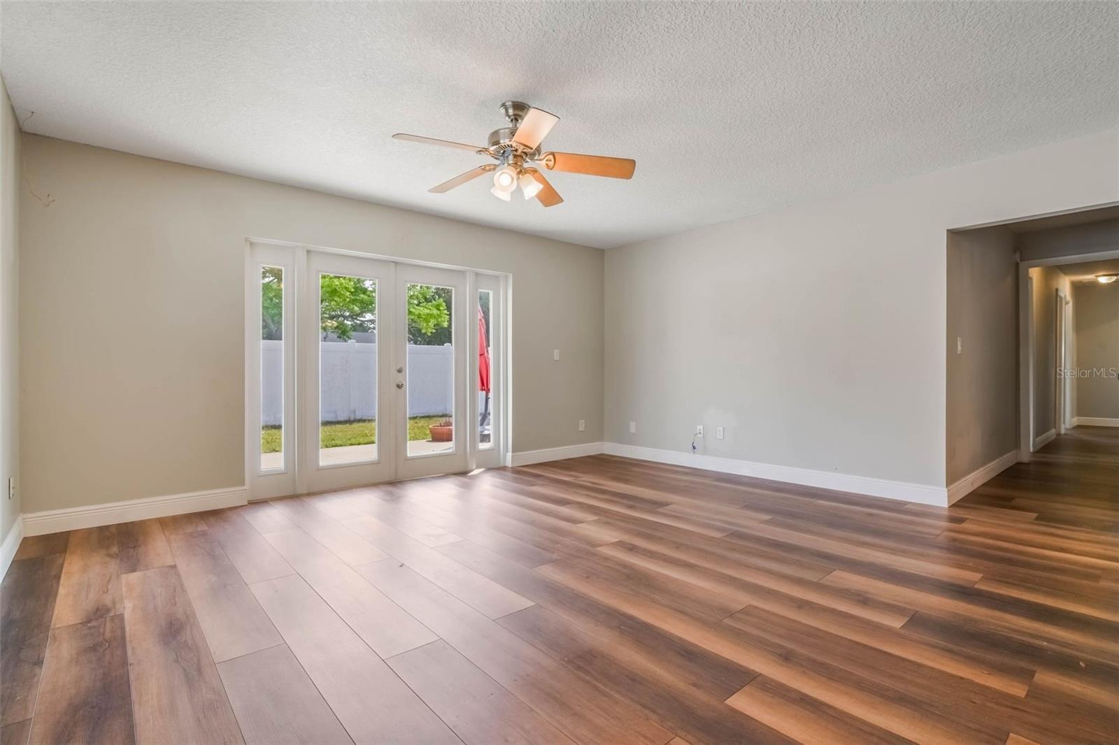 725 LAUREL WAY, CASSELBERRY, FL, 32707