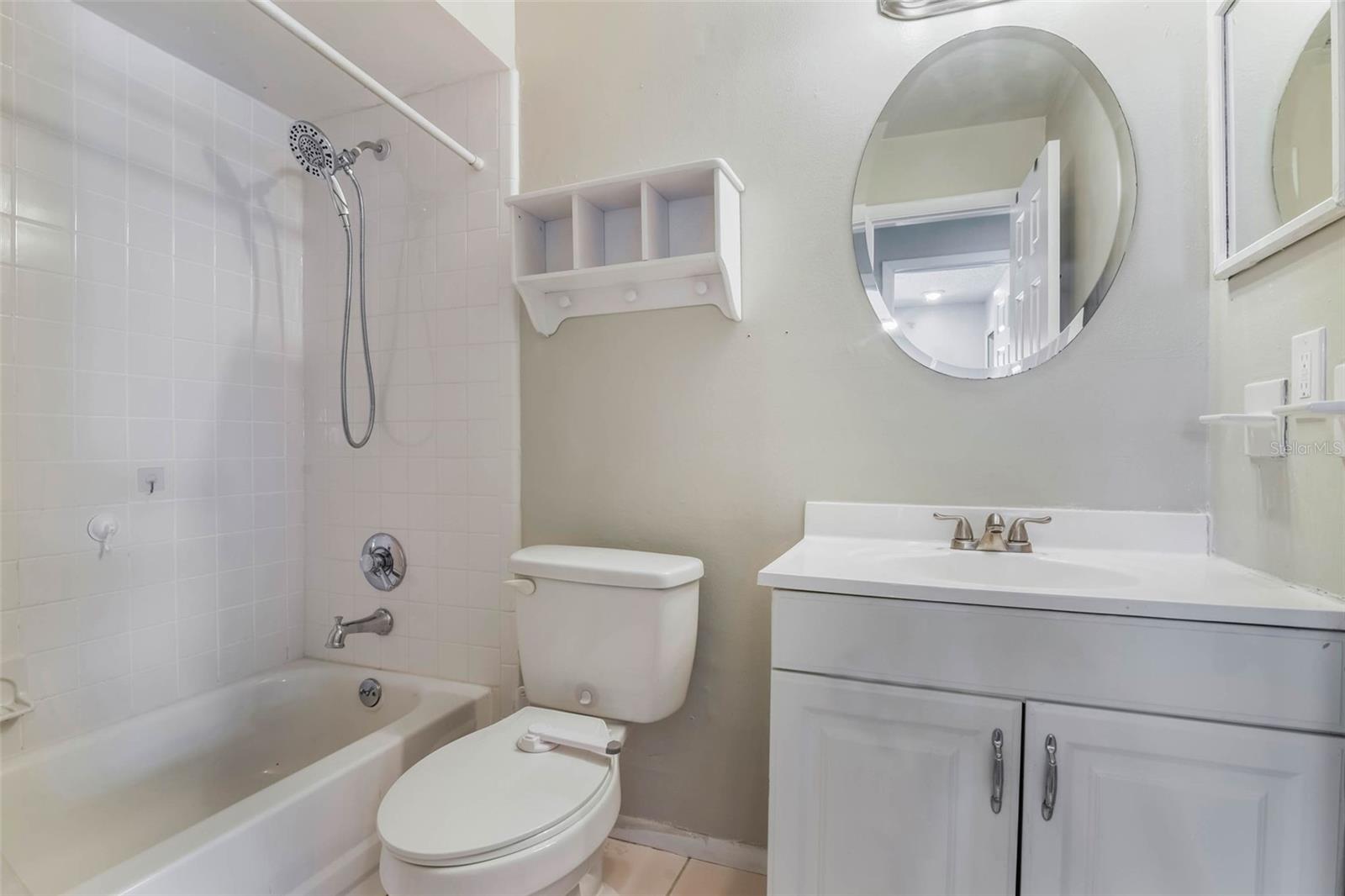 725 LAUREL WAY, CASSELBERRY, FL, 32707