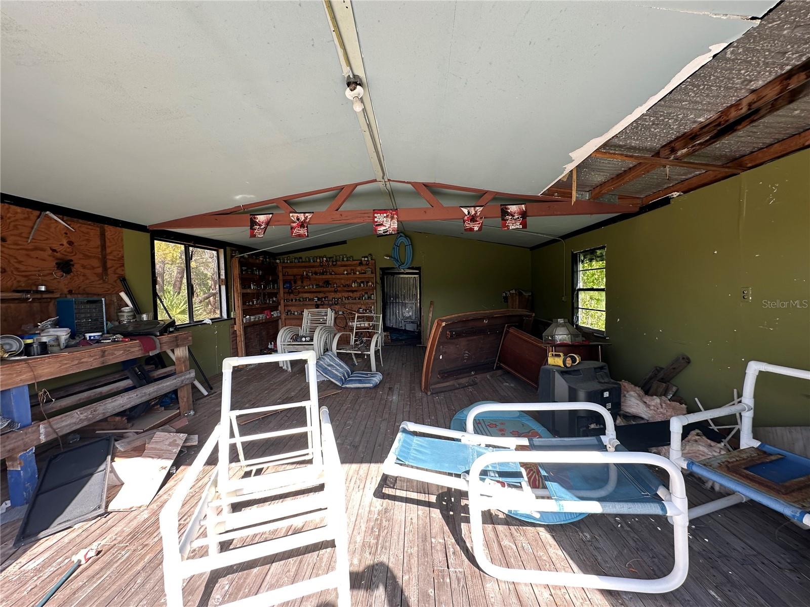 6565 WHISPERING PINE LN, GRANT VALKARIA, FL, 32949