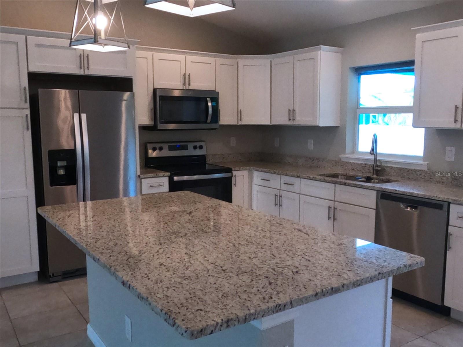 7114 PLANTATION ST, ENGLEWOOD, FL, 34224