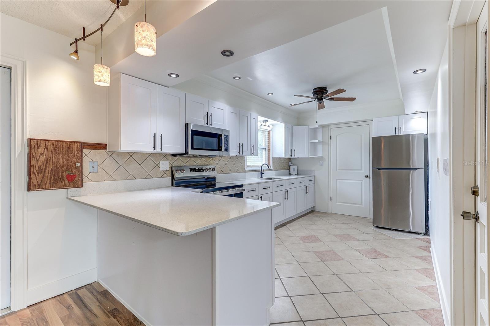 1624 BEL AIR AVE, ORLANDO, FL, 32812