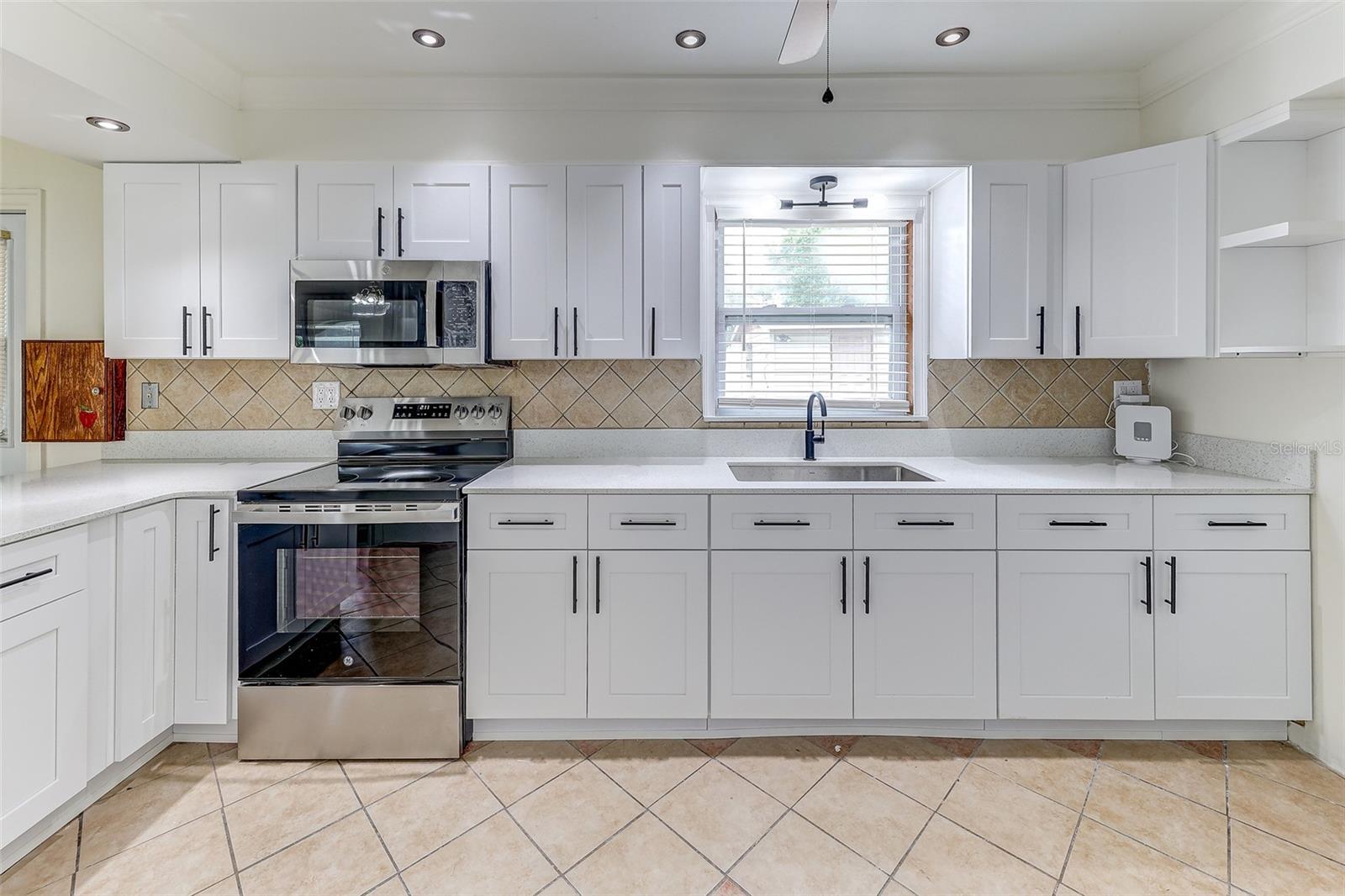 1624 BEL AIR AVE, ORLANDO, FL, 32812