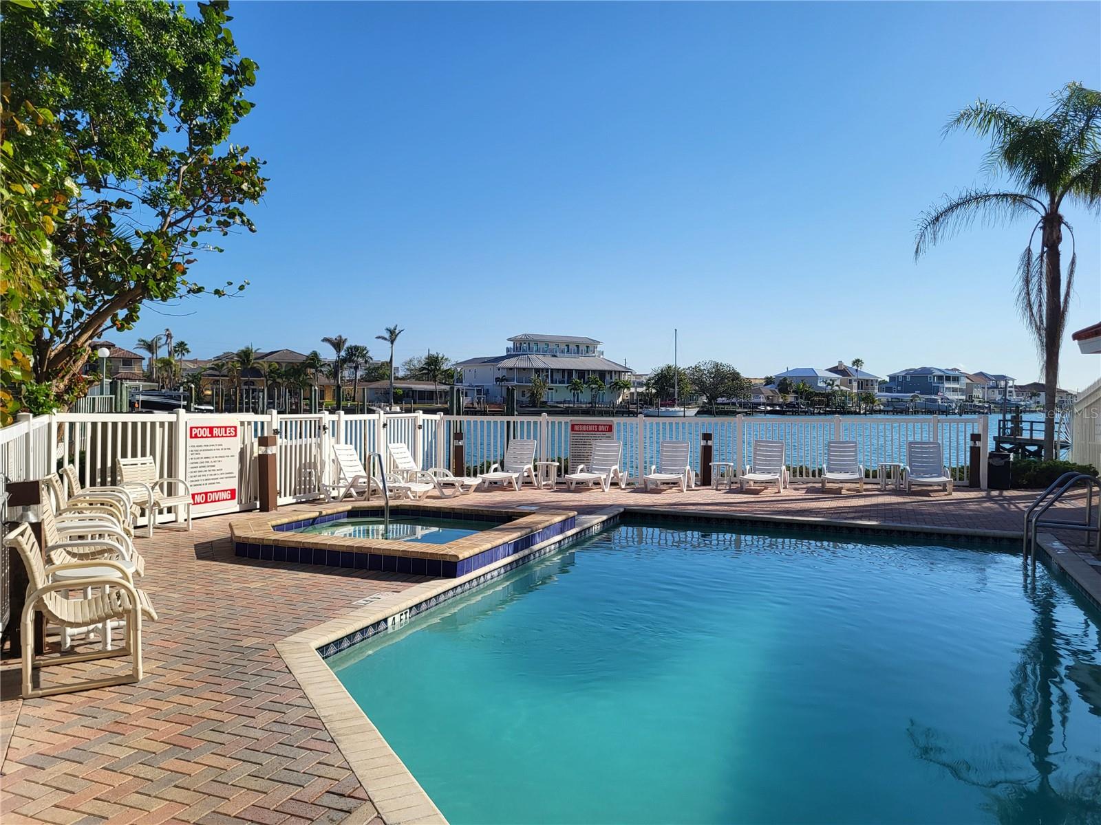 530 S GULFVIEW BLVD #303, CLEARWATER, FL, 33767