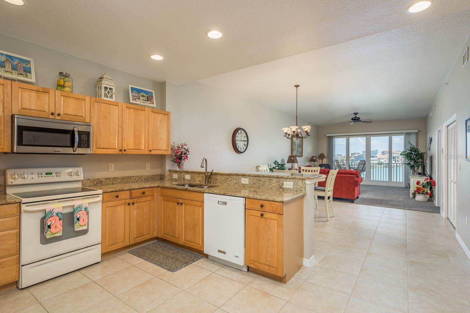 530 S GULFVIEW BLVD #303, CLEARWATER, FL, 33767