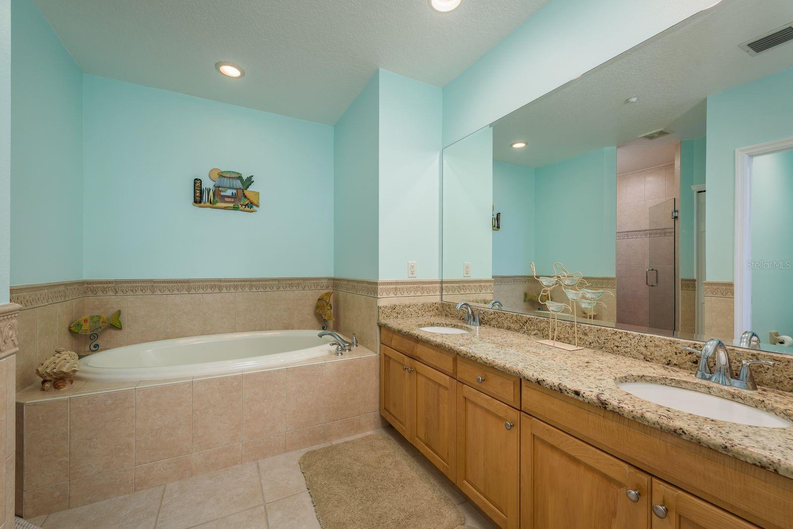 530 S GULFVIEW BLVD #303, CLEARWATER, FL, 33767