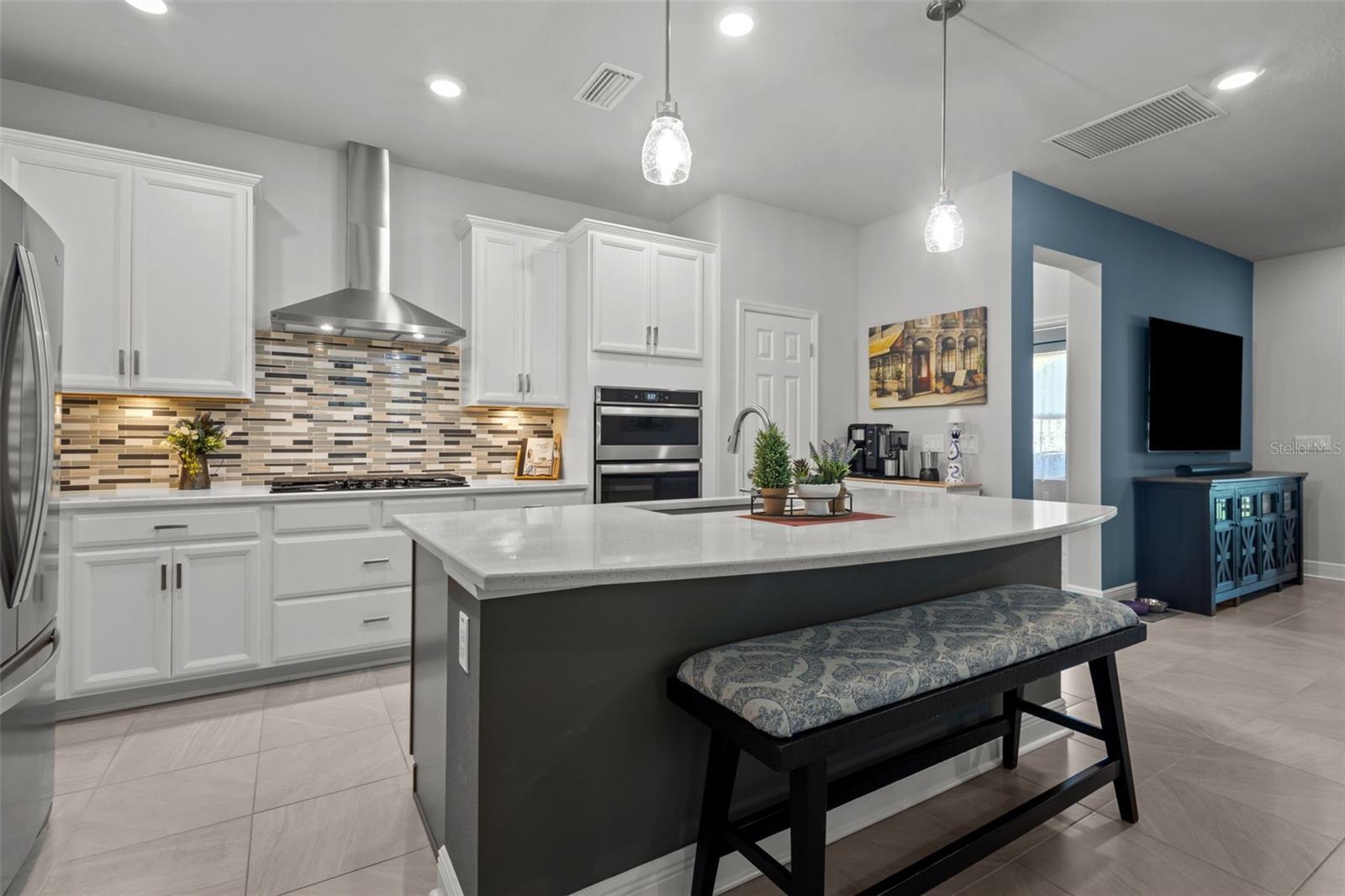 15429 CARAVAN AVE, ODESSA, FL, 33556