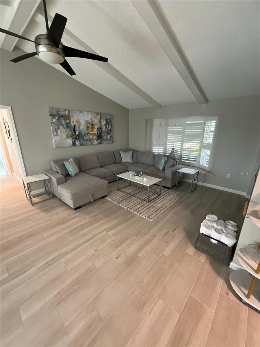 1702 KILRUSS DR, VENICE, FL, 34292