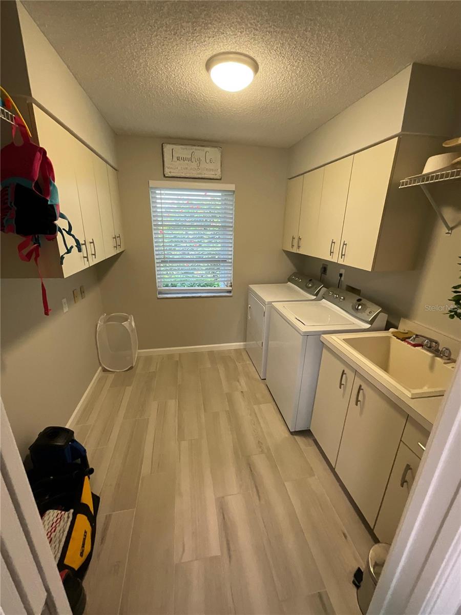 1702 KILRUSS DR, VENICE, FL, 34292