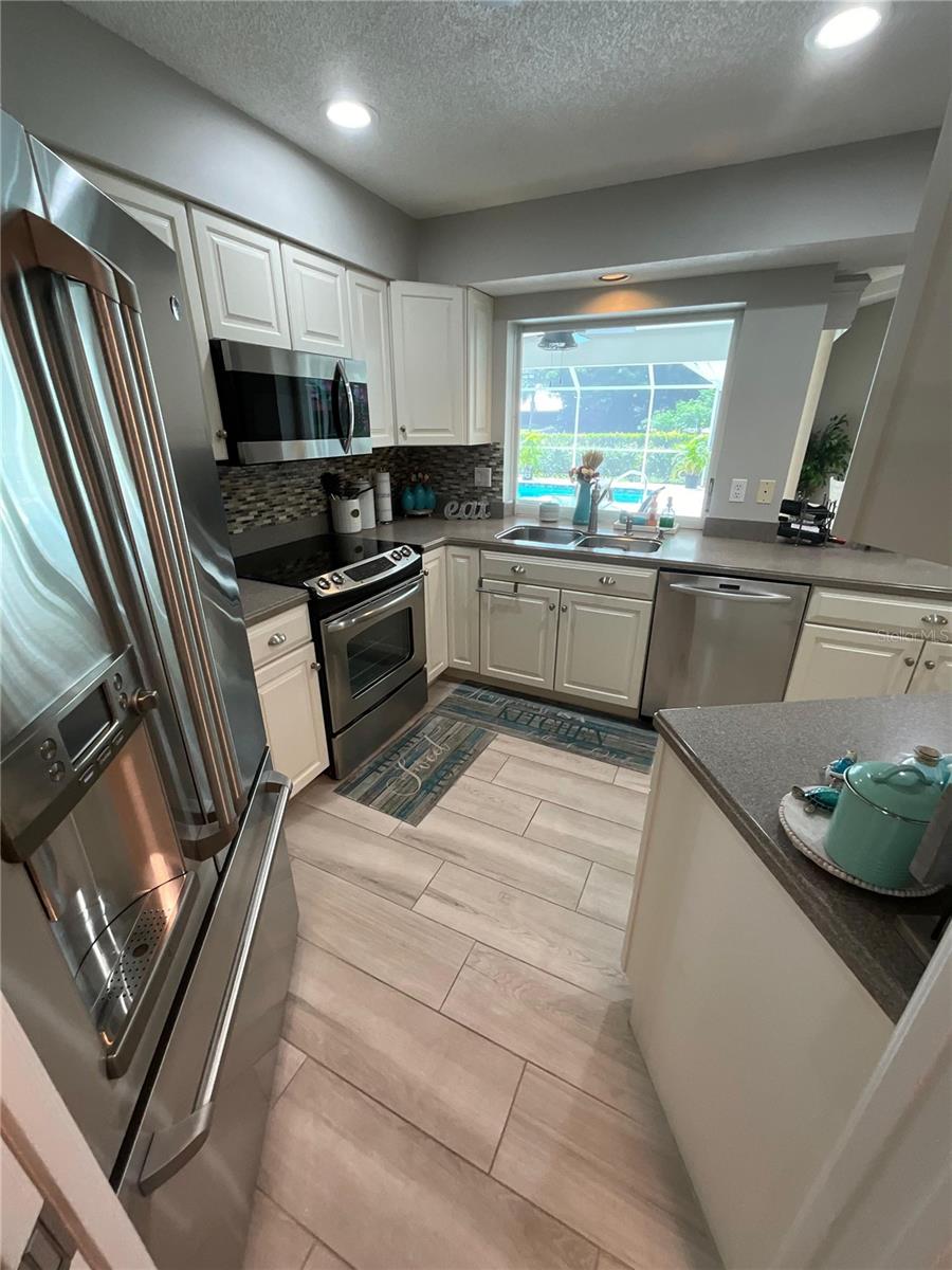 1702 KILRUSS DR, VENICE, FL, 34292