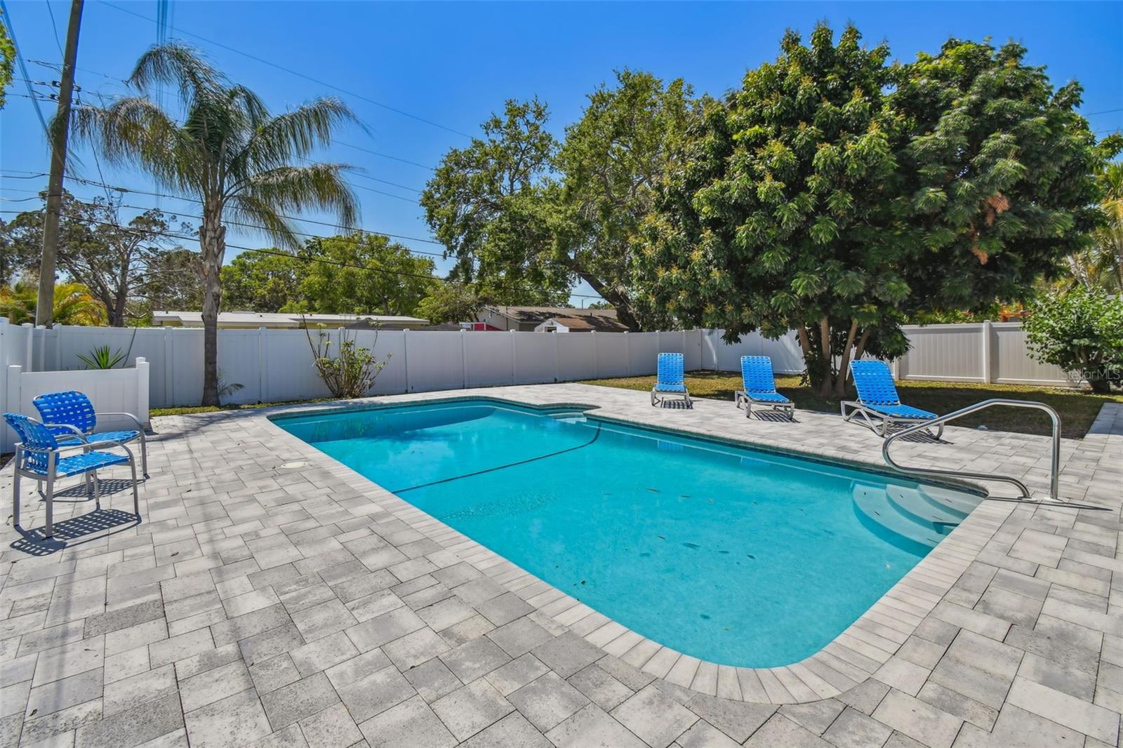 827 VIRGINIA ST, DUNEDIN, FL, 34698