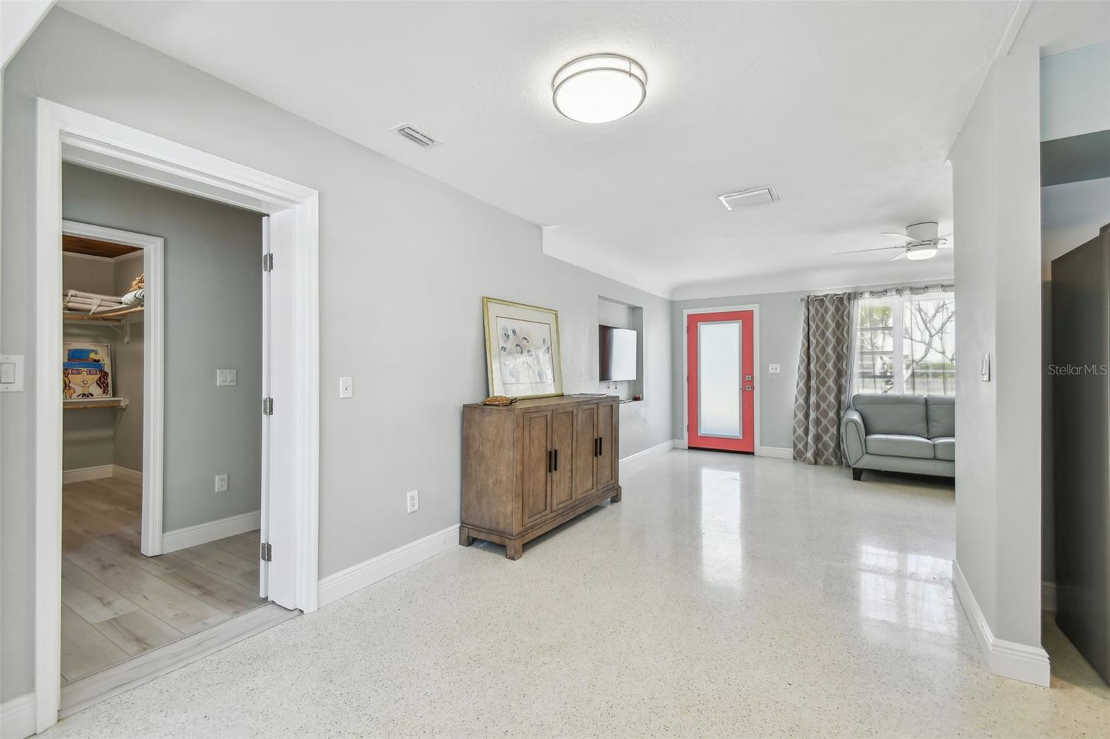 827 VIRGINIA ST, DUNEDIN, FL, 34698