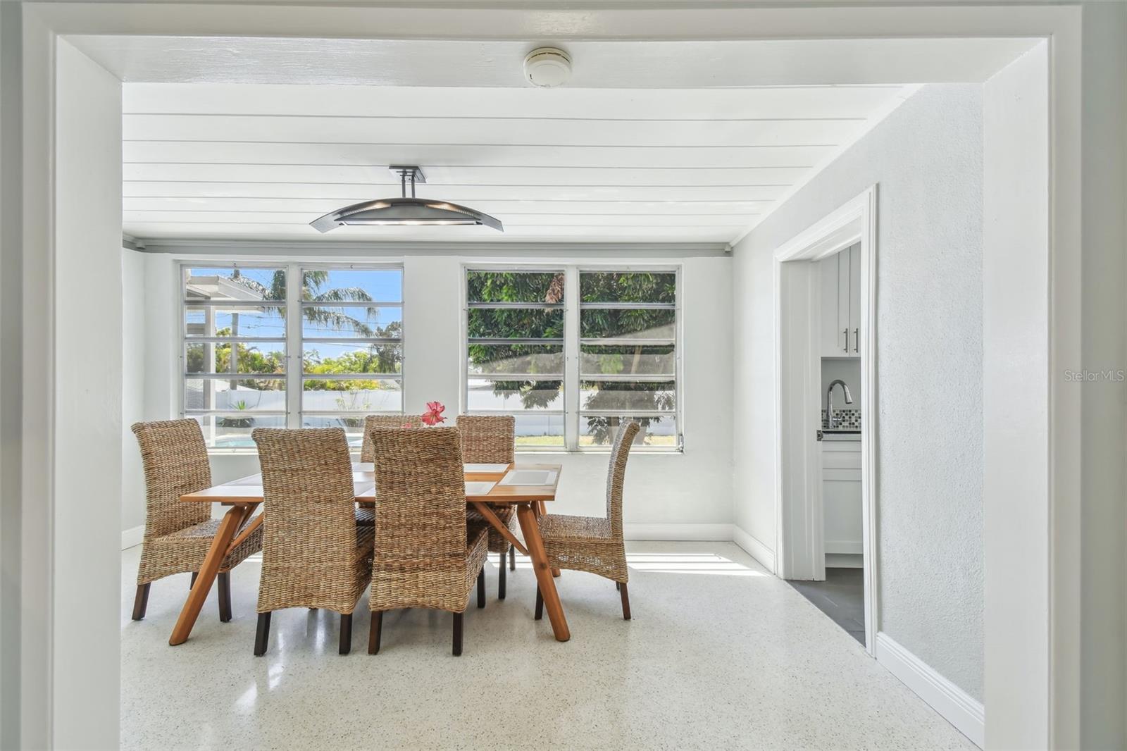 827 VIRGINIA ST, DUNEDIN, FL, 34698