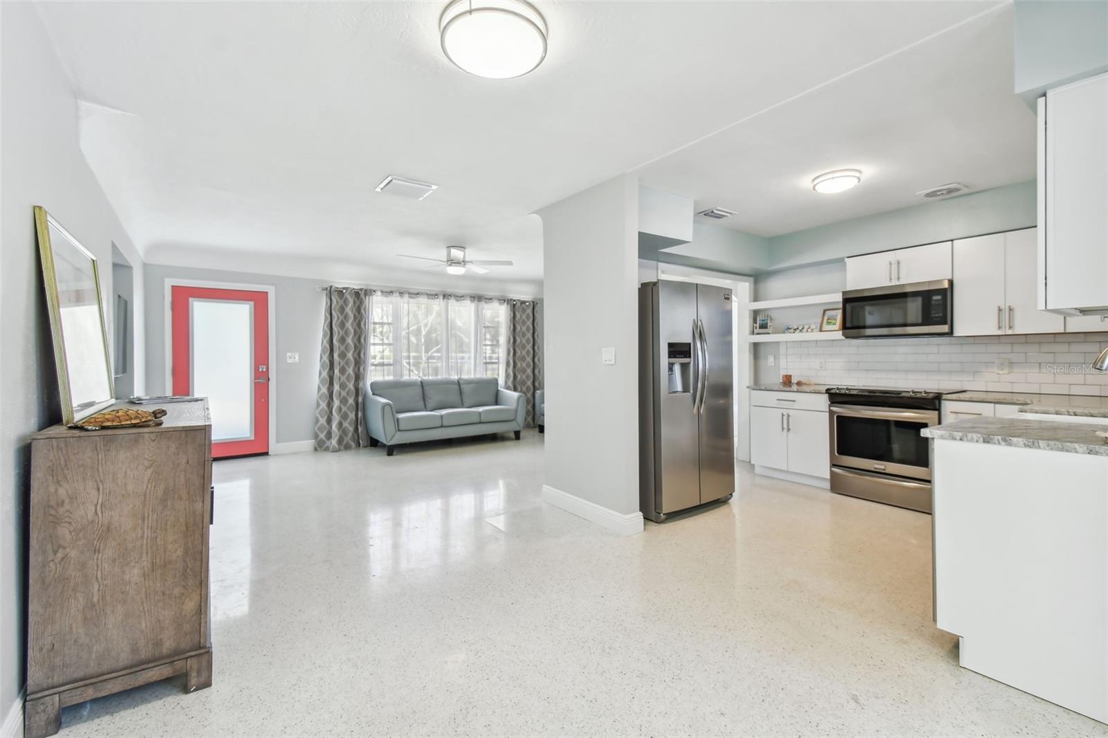 827 VIRGINIA ST, DUNEDIN, FL, 34698