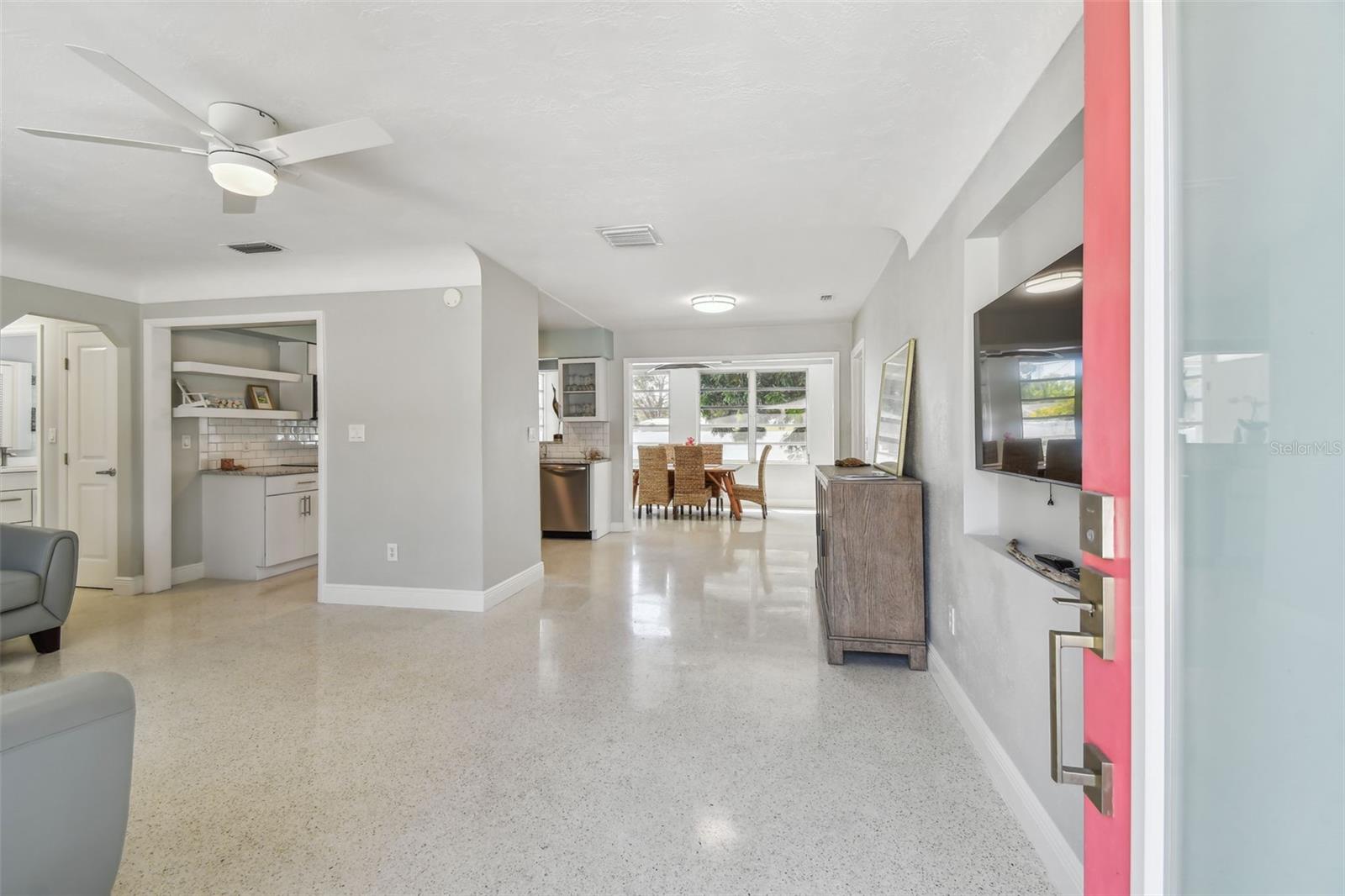 827 VIRGINIA ST, DUNEDIN, FL, 34698