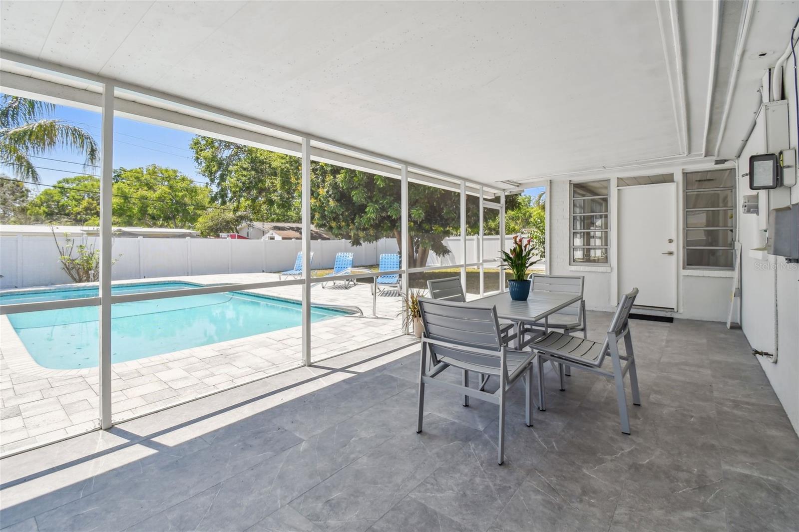 827 VIRGINIA ST, DUNEDIN, FL, 34698