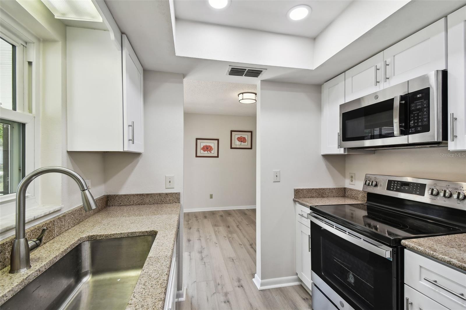 8846 HUNTER DR, NEW PORT RICHEY, FL, 34653