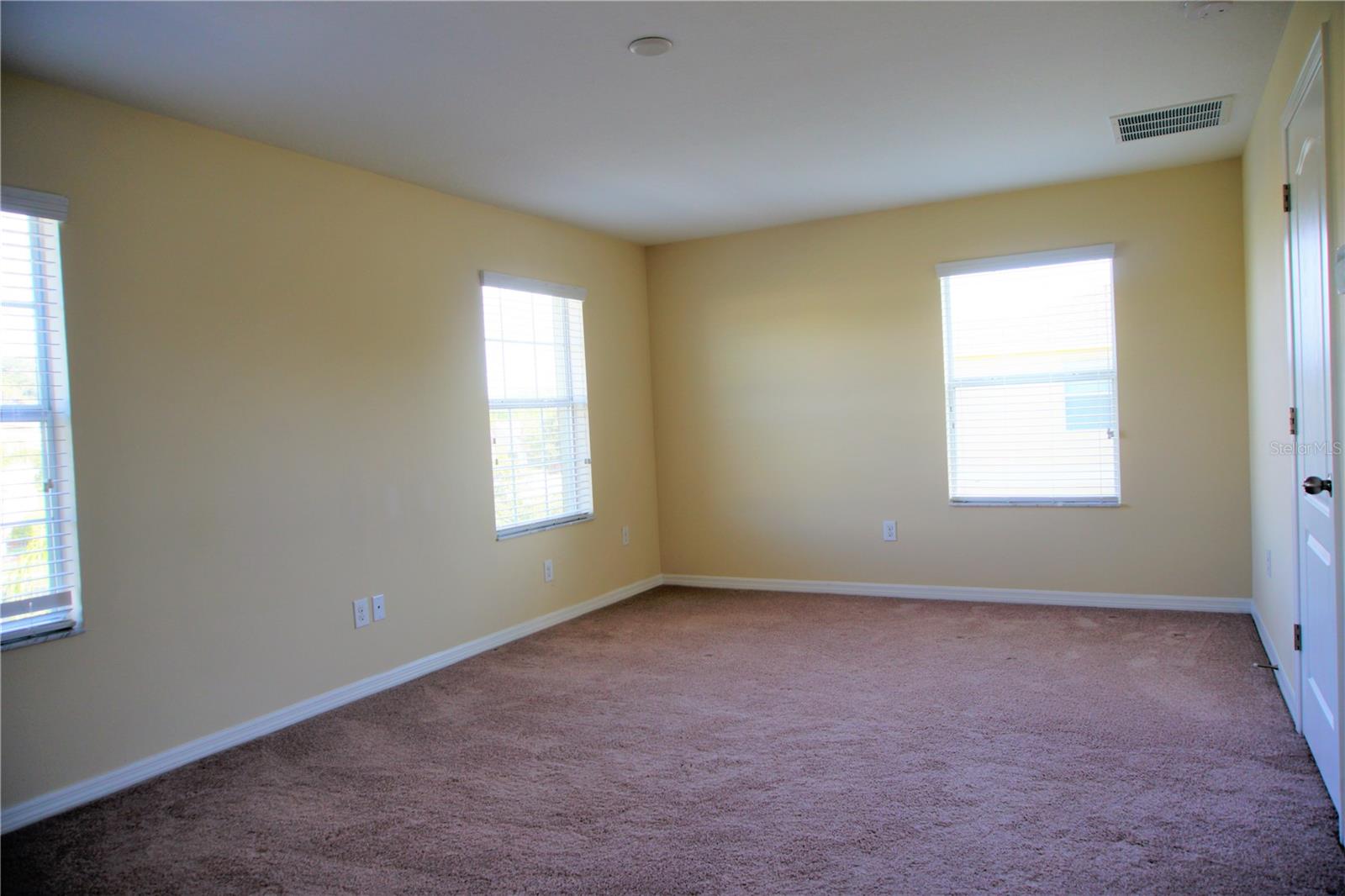20218 POND APPLE LN, TAMPA, FL, 33647