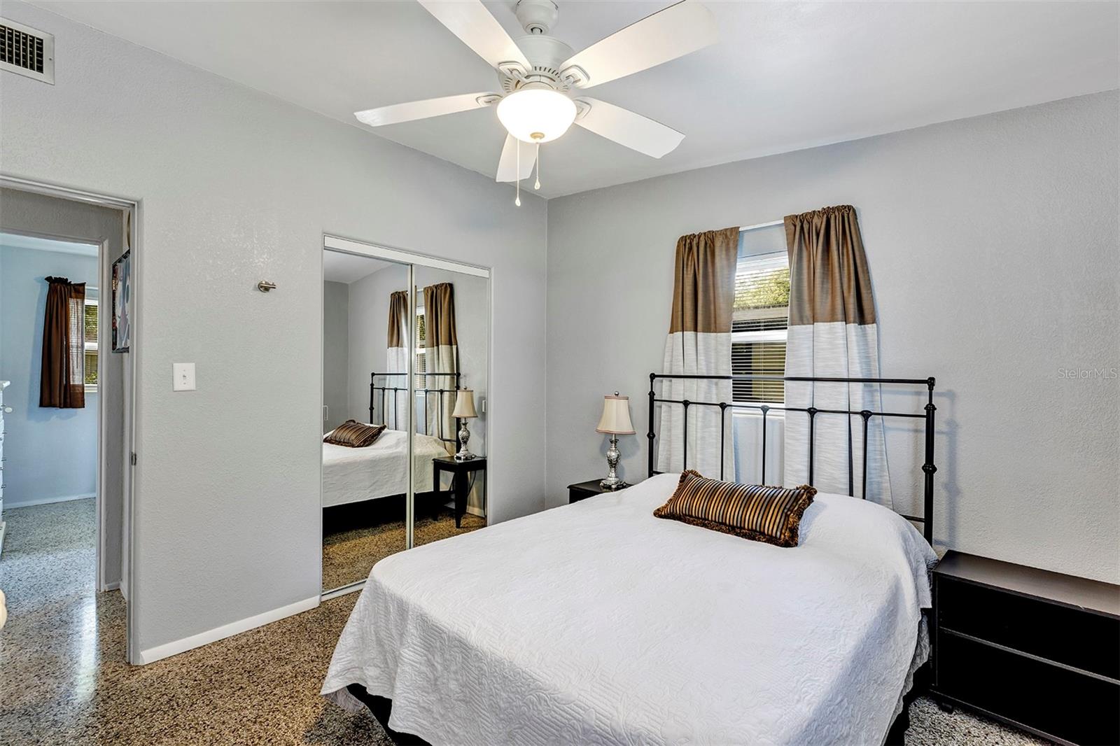 112 E COLEMAN CIR, SANFORD, FL, 32773