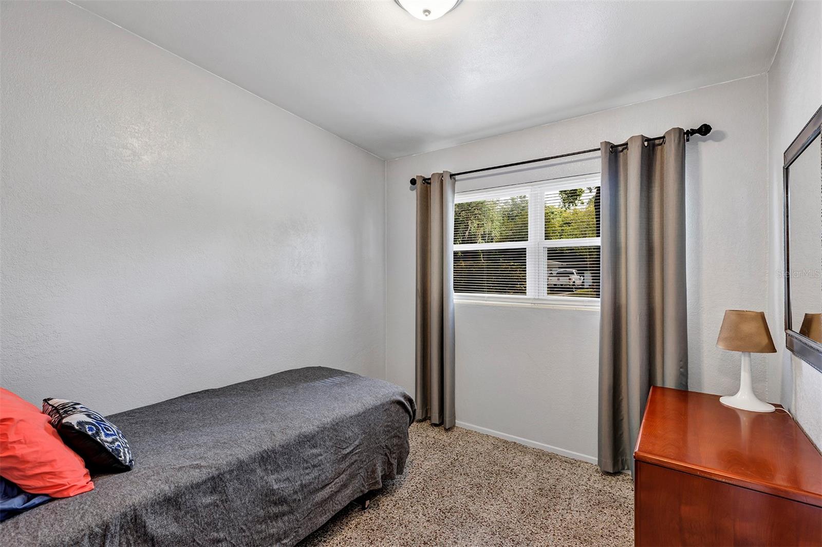 112 E COLEMAN CIR, SANFORD, FL, 32773