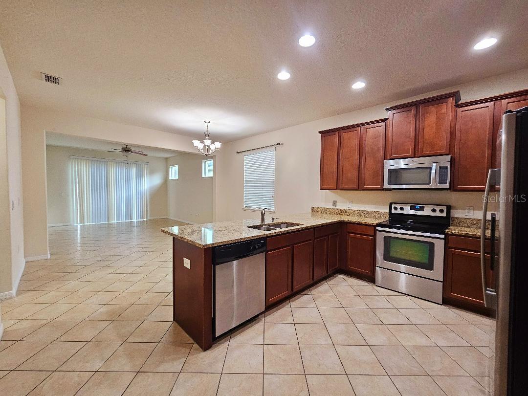 7347 AZALEA COVE CIR, ORLANDO, FL, 32807